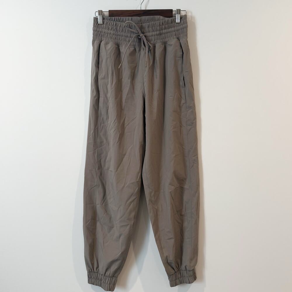 YPB motionTEK Jogger Oat Beige Sweatpants Size S - Picture 3 of 7